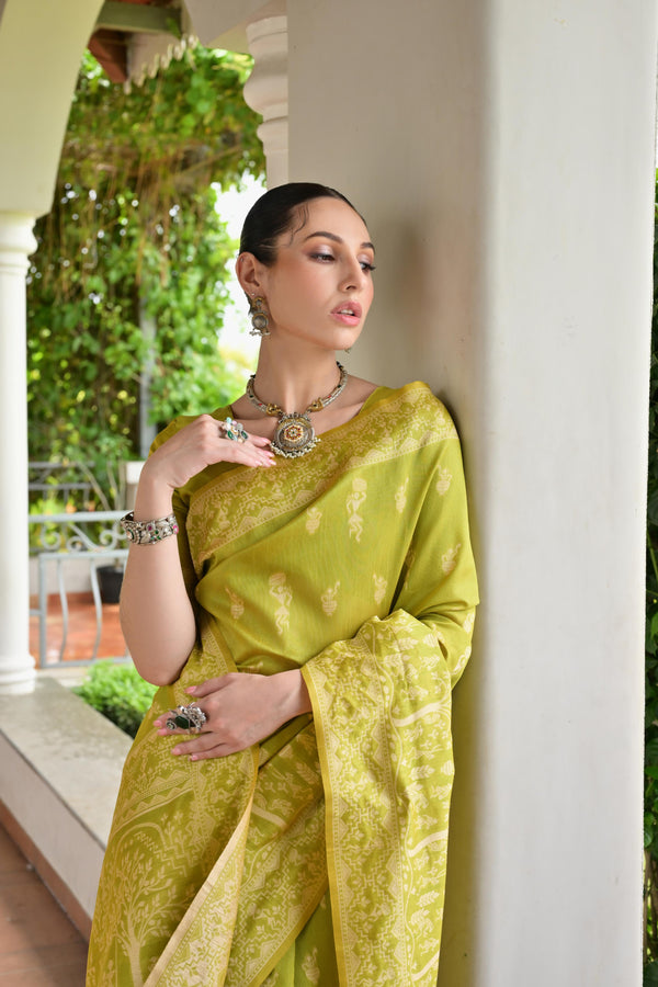 Premium Handloom Saree - Pista